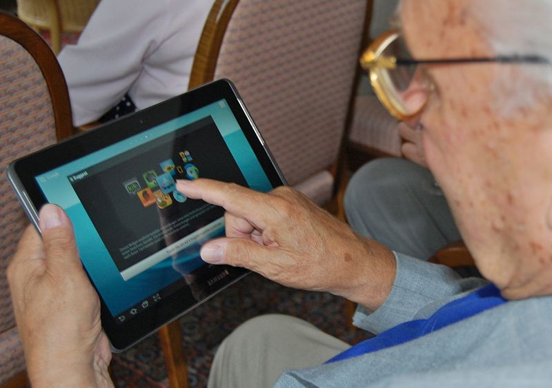 Alaska lawmakers deal with death in the digital age