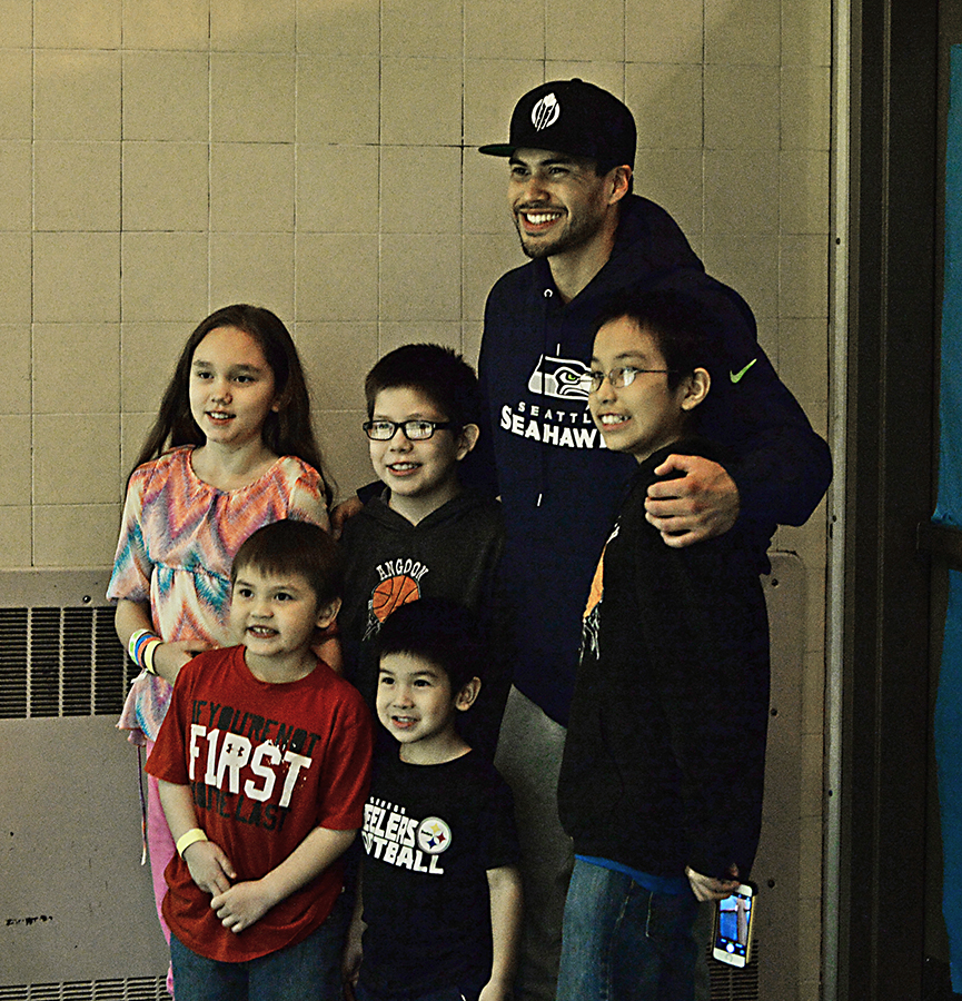 Star power: Gold Medal tournament gives fans a lot to cheer about
