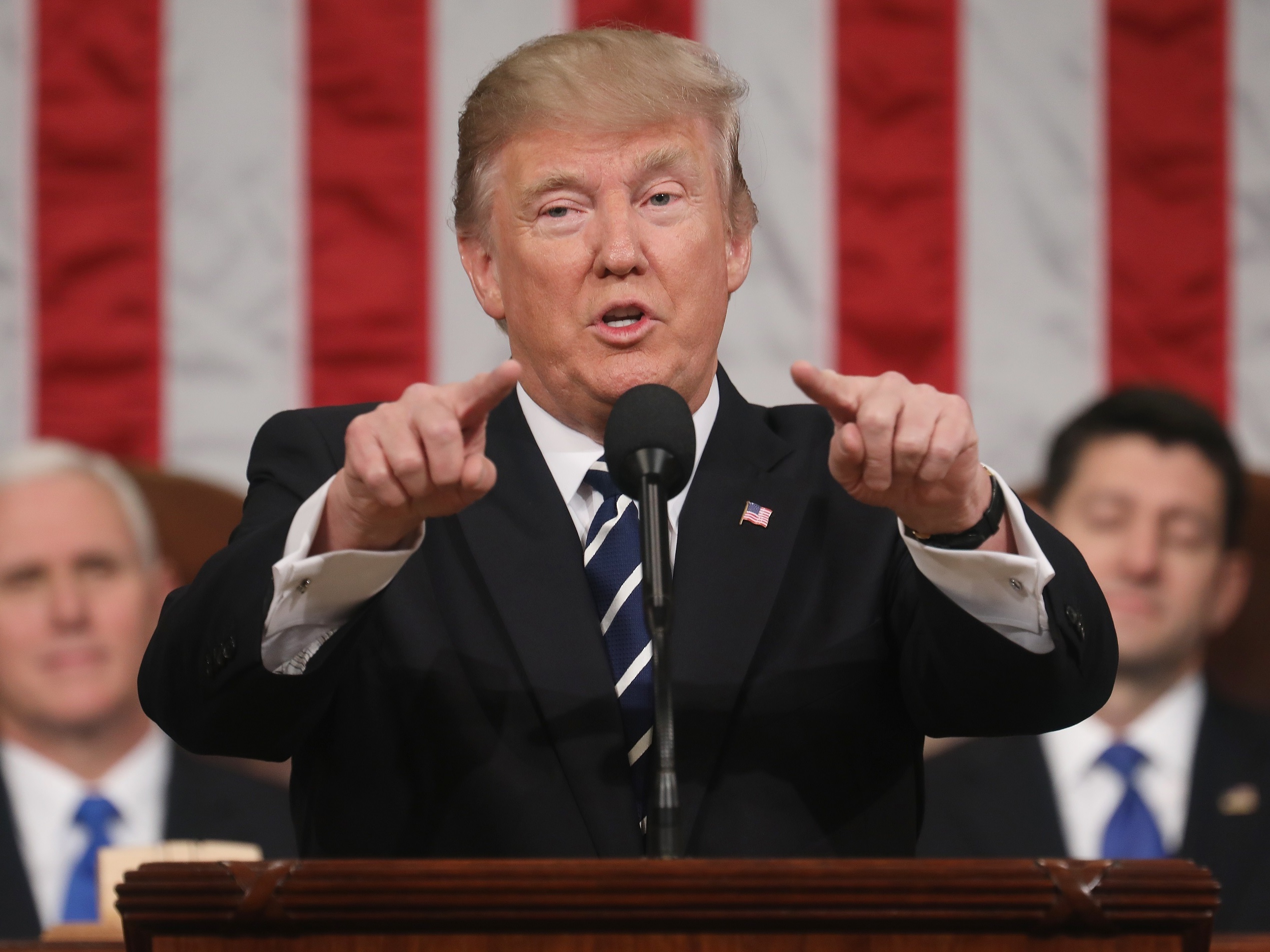 White House leaves many questions unanswered about Trump ‘wire tapping’ tweets
