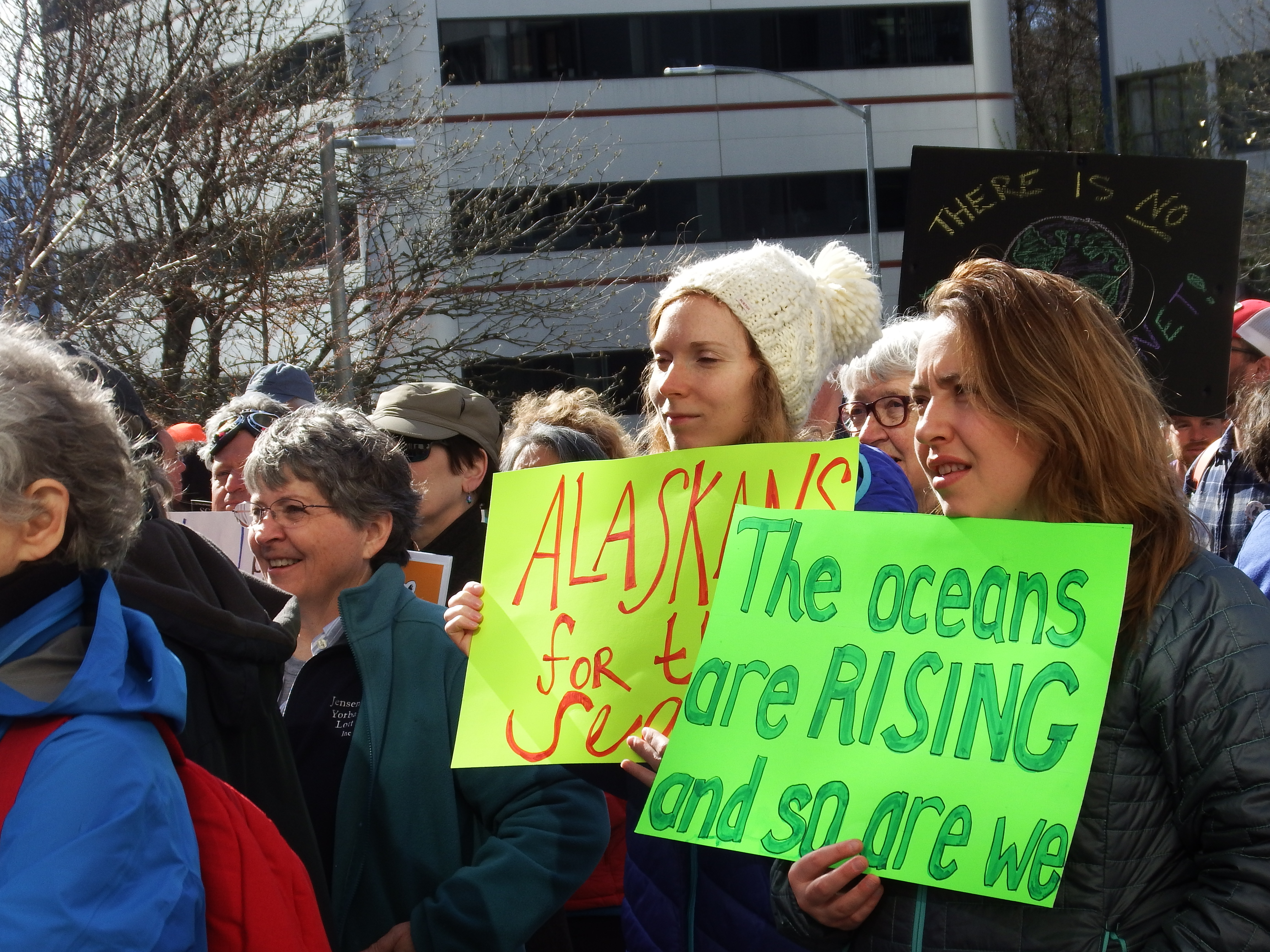 Hundreds estimated at Juneau’s March for Science on Saturday