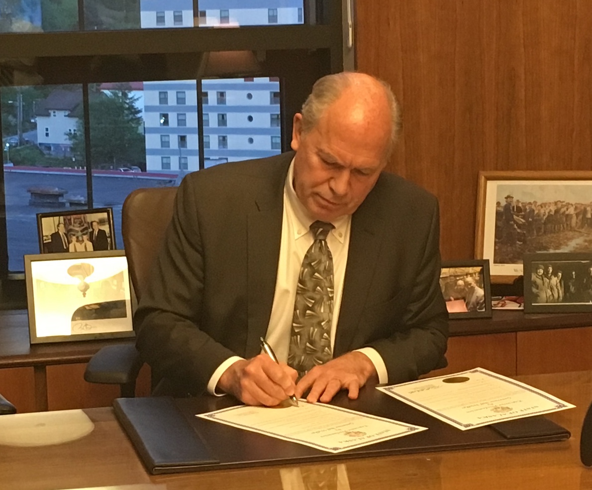 Special session to begin Thursday after lawmakers fail to compromise
