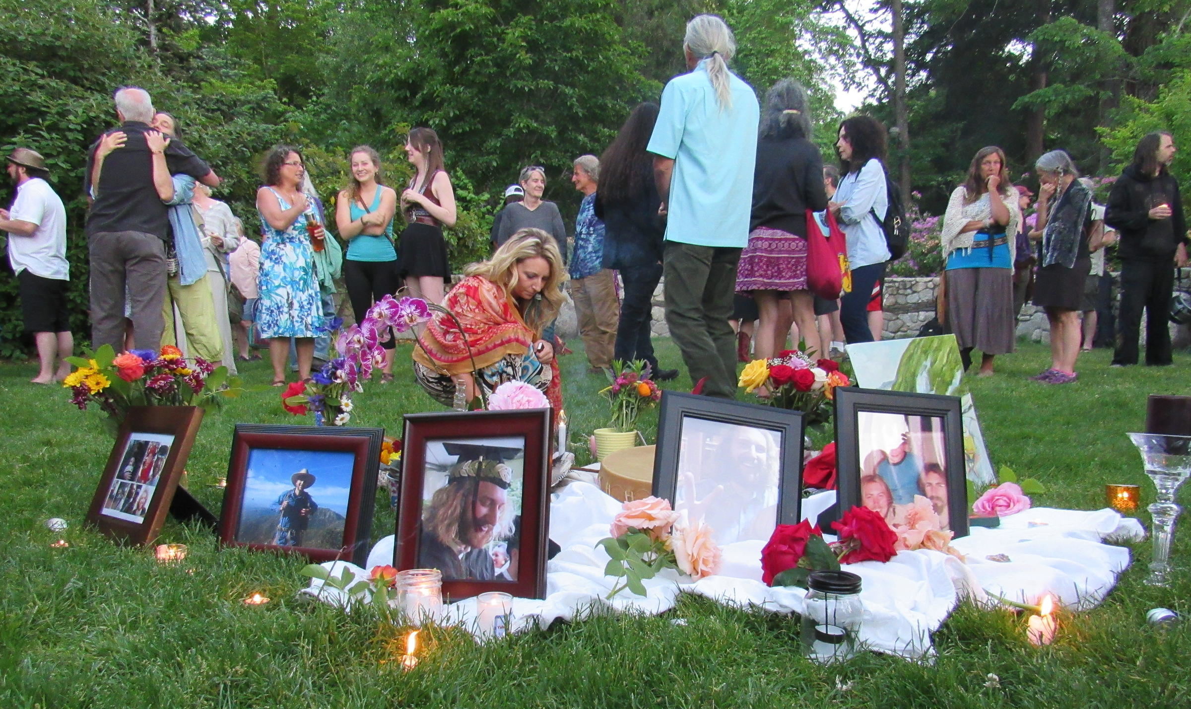 Ashland holds candlelight vigil for Good Samaritan killed in Portland hate attack