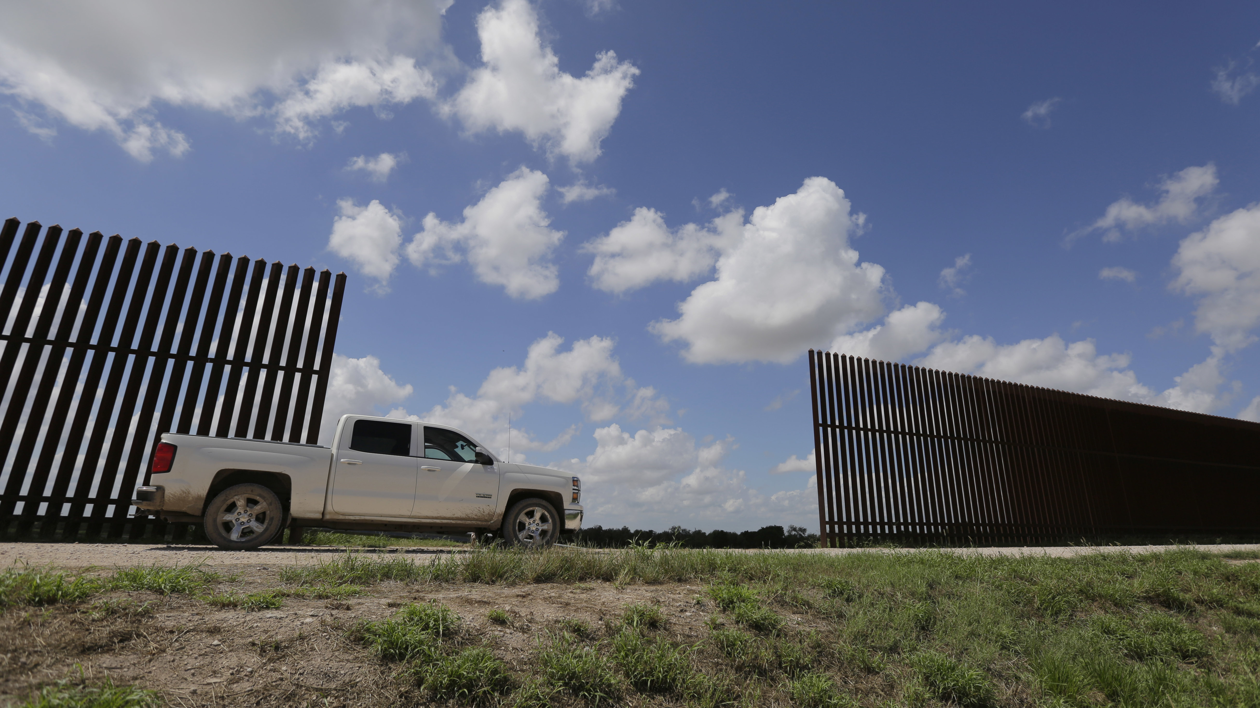Trump’s big wall is now just 74 miles long in his budget plan