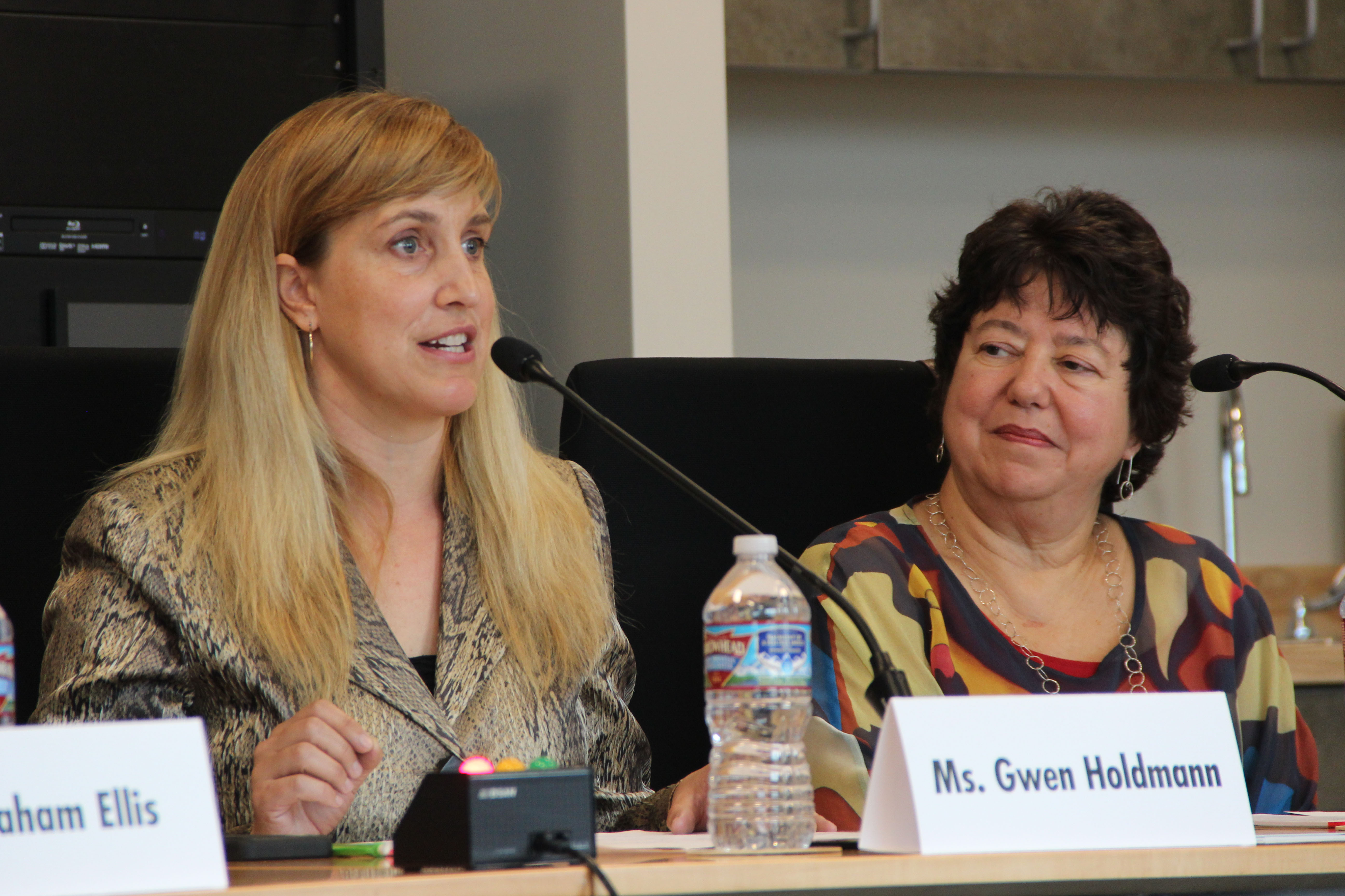 Cordova hosts U.S. Senate field hearing on microgrids