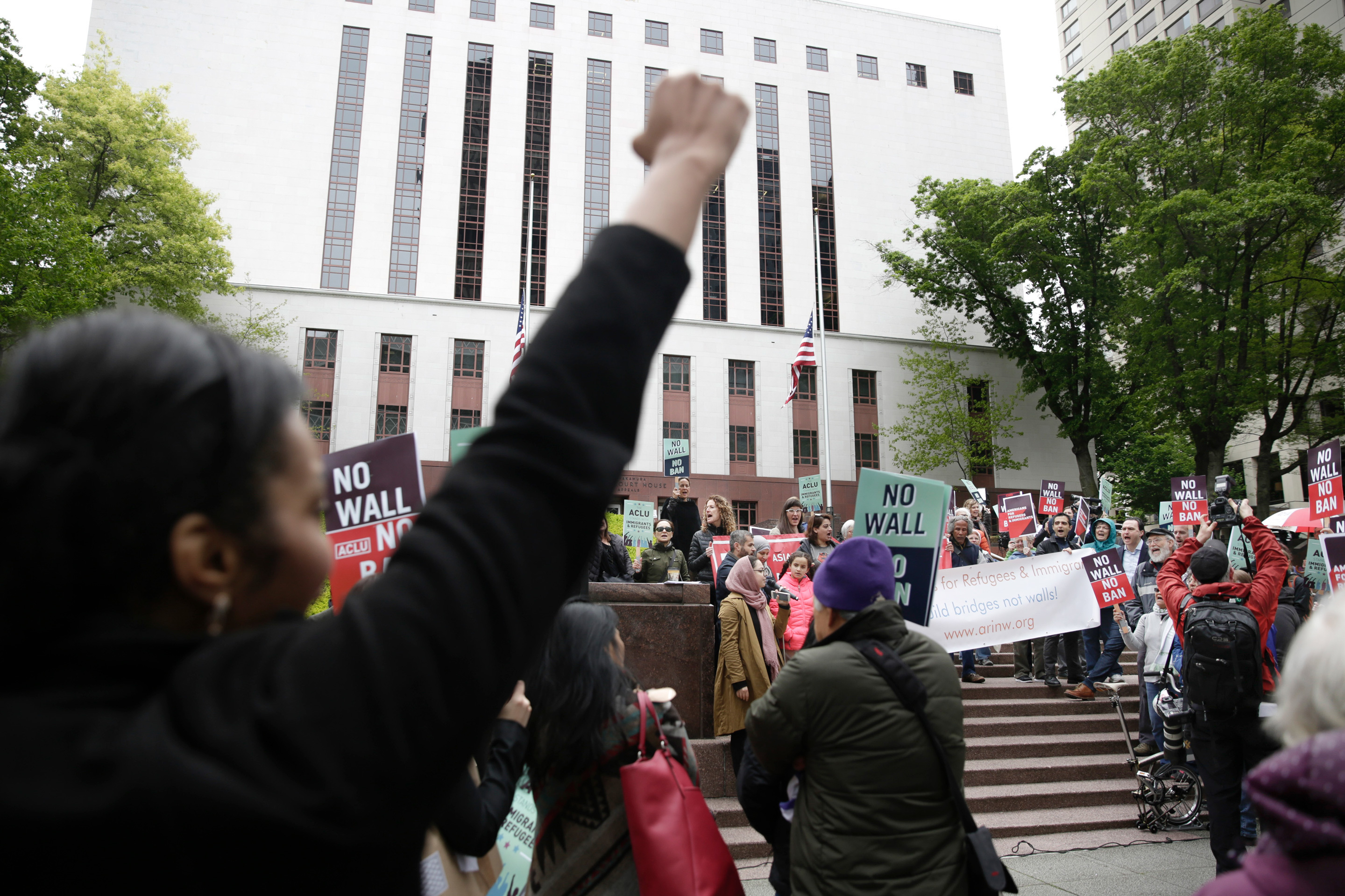Trump asks Supreme Court to reinstate travel ban on 6 majority-Muslim nations