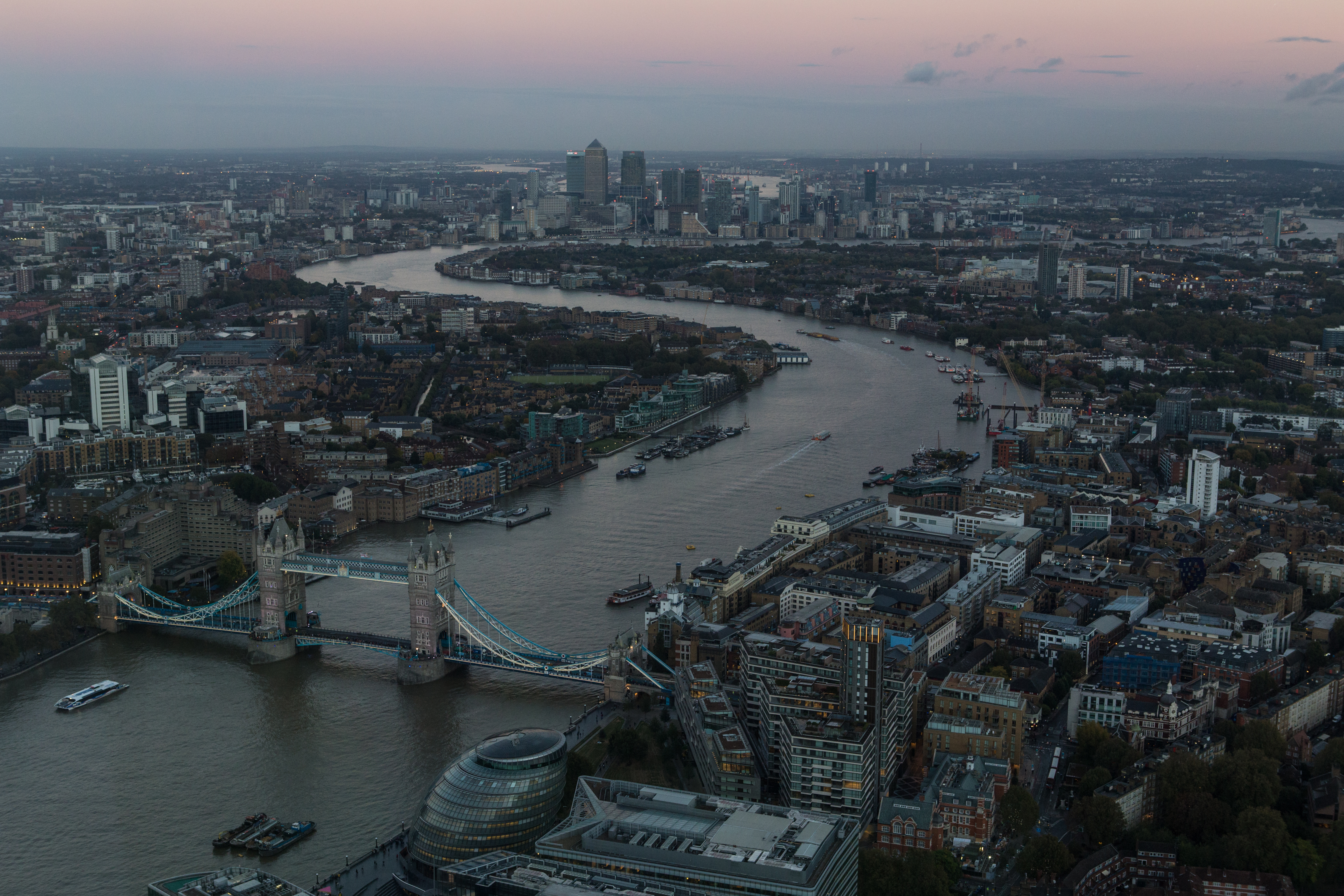 Raids in London after attack that killed 7, injured 48