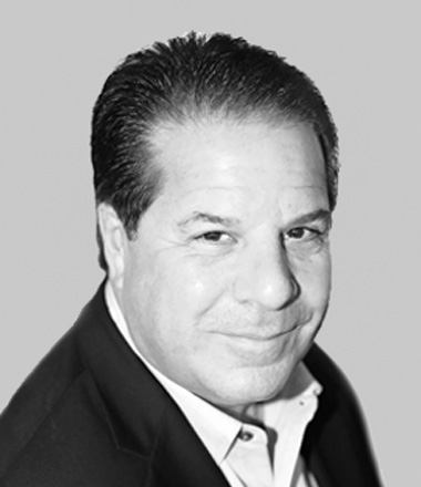 Larry Chiavaro