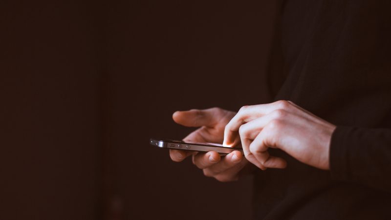 Mobile technology and car brands