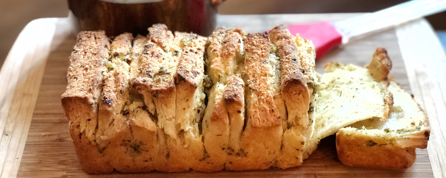 Garlic parmesan biscuit pull apart bread 2