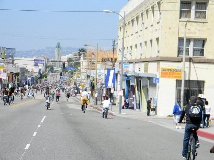 ciclavia 4 Imágenes de CicLAvia, la fiesta urbana de Los Angeles del año pasado. (Foto Ebelin Castillo/El Pasajero)