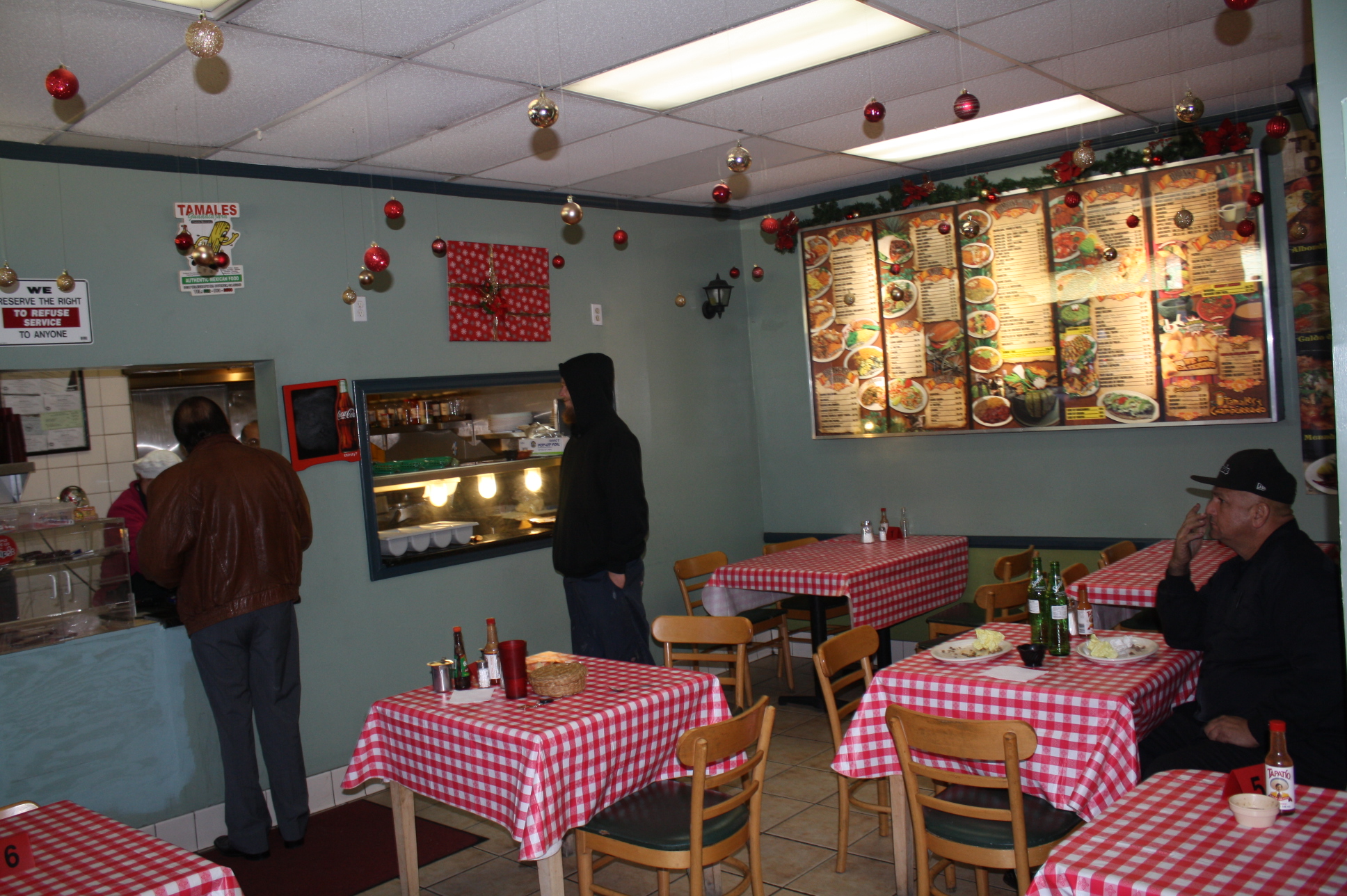 El ambiente en el restaurante es cómodo, agradable y muy familiar. (Foto de Agustín Durán/El Pasajero).