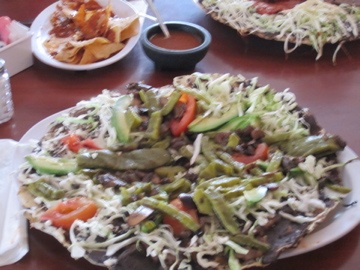 Tlayuda vegetariana.