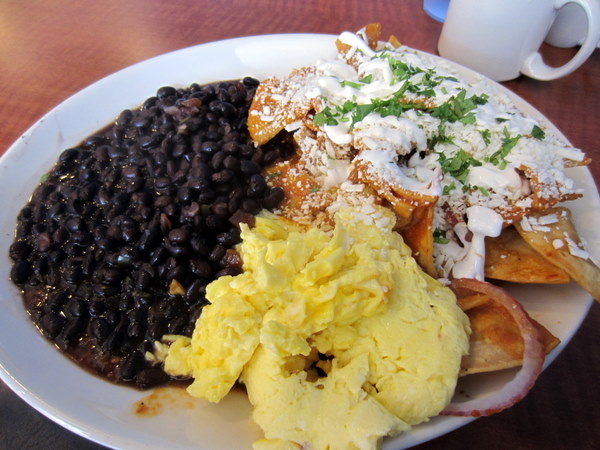 Chilaquiles, una de las especialidades de Homegirl Café.