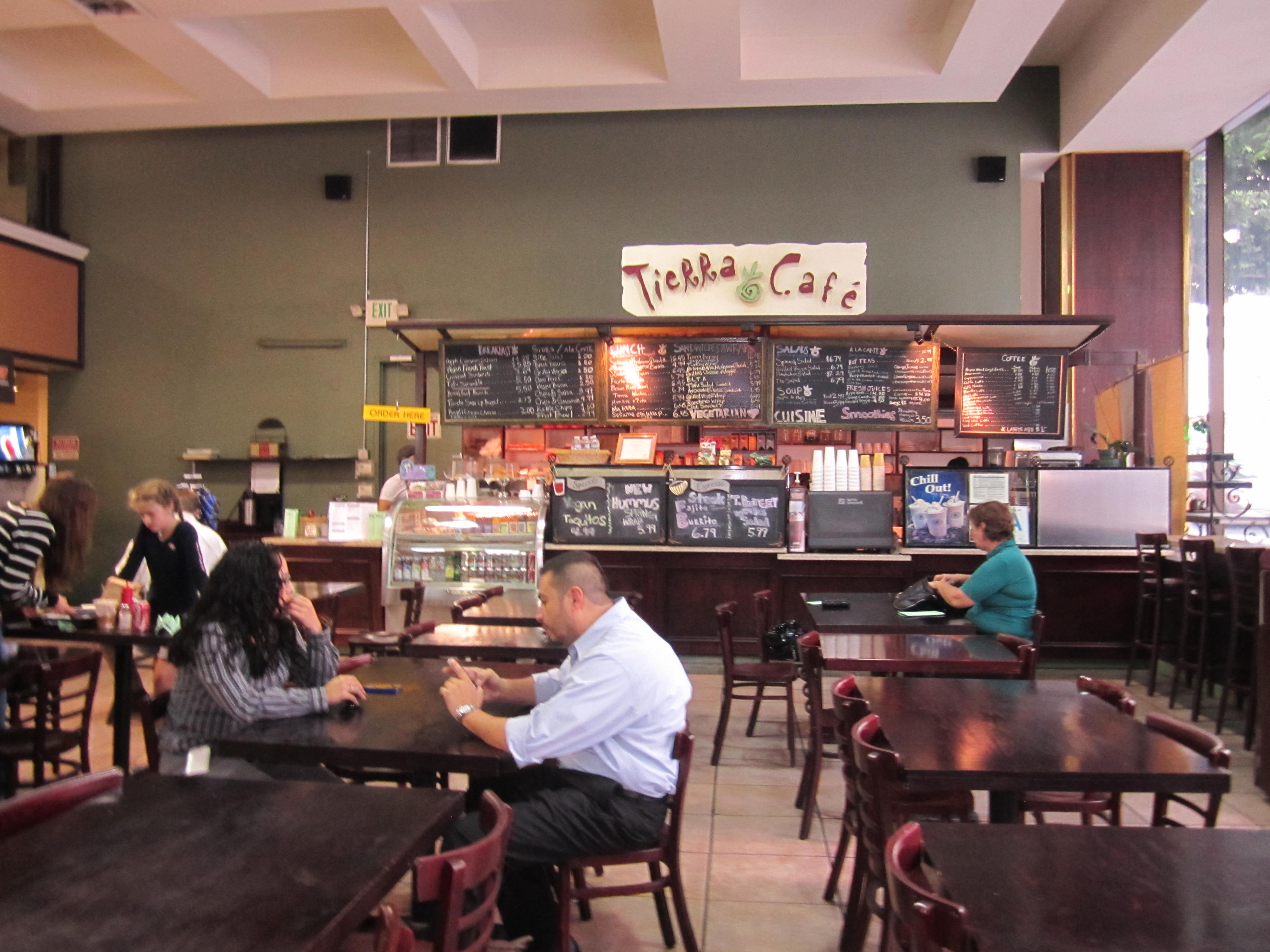 Tierra Café1