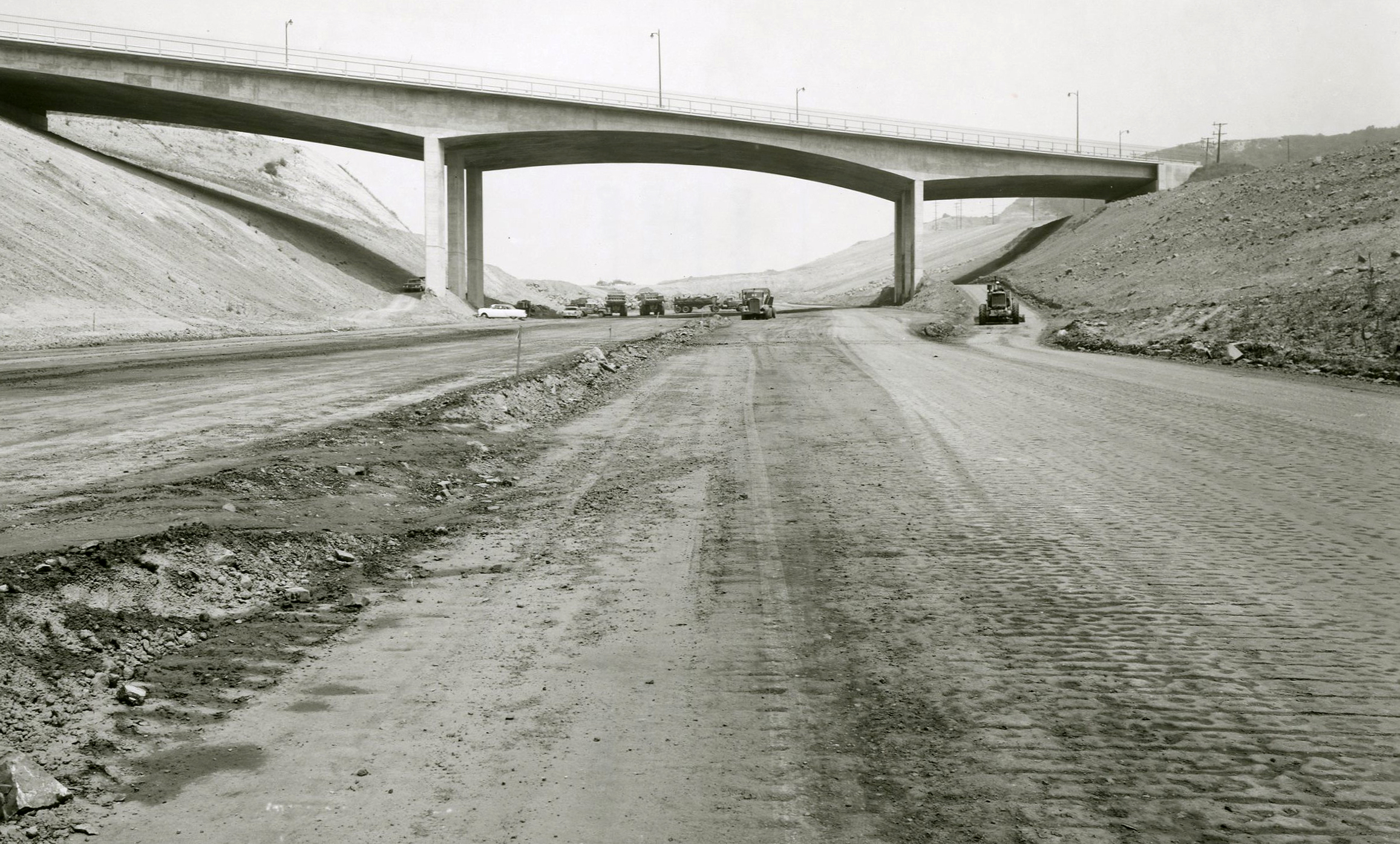 Mulholland_dr_bridge_Medium Construction rev2