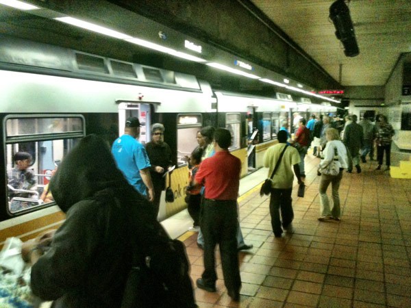 7th St/Metro Center Hardly any lines at 7th/Metro when this photo was taken at 9:35 a.m. but that's changing. Lots of staff on hand directing smooth operation and orderly boarding. Photo: Steve Hymon