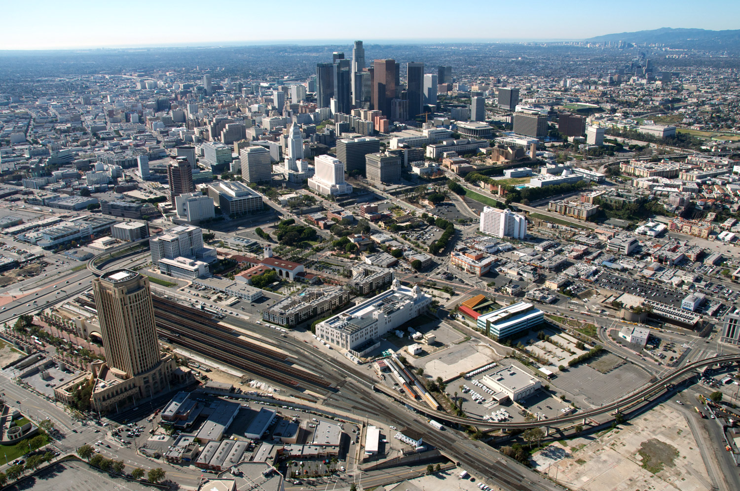 UnionStation TOD Union Station would be the center of a Transit-Oriented District universe populated by portions of the cultural and historic neighborhoods of Chinatown, El Pueblo, the Civic Center, the Arts District, Little Tokyo, and Boyle Heights.