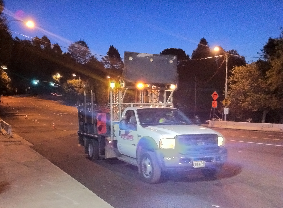 Pylontruck