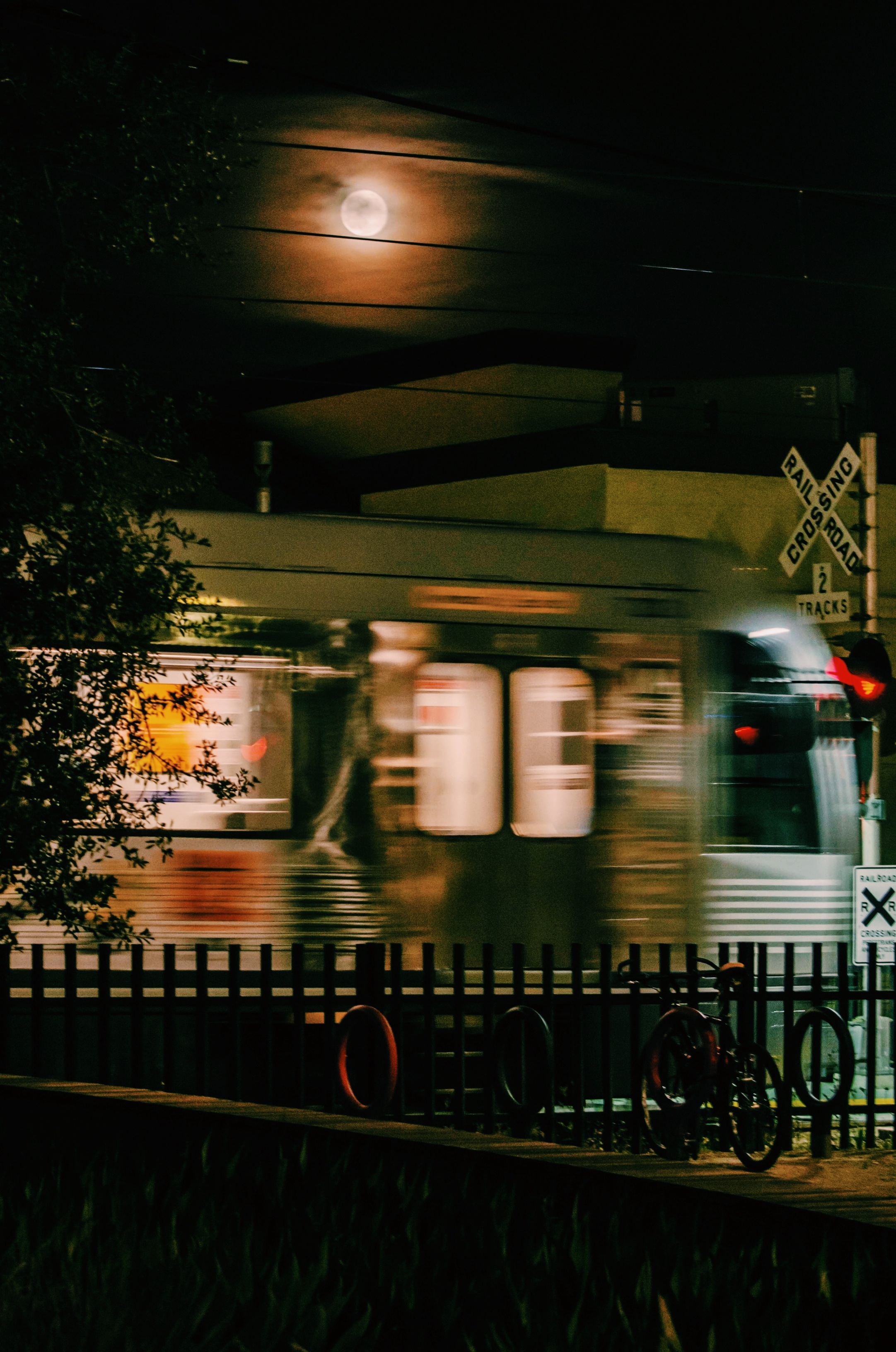 ART OF TRANSIT: I accepted my own Metro Full Moon Challenge and came up with this un-good shot taken at the Gold Line's Fillmore station in Pasadena last night. The Source gladly accepts photos of the full moon over Metro buses, trains or other facilities.
