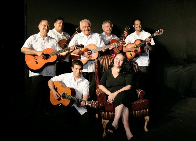 The crew of "Trio Los Machos" is ready to entertain! Photo: Casa 0101 Official Facebook