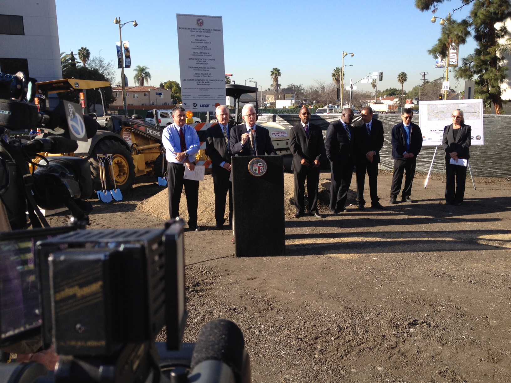 Los Angeles City Councilman Tom LeBonge, Los Angeles County Metropolitan Transportation Authority (Metro) Deputy CEO Paul Taylor, Los Angeles Board of Public Works Commissioner Matt Szabo, Los Angeles Bureau of Engineering Interim City Engineer Doborah Weintraub and Los Angeles Department of Transportation General Manager Jon Kirk Mukri at the groundbreaking for Wilshire BRT lanes. Photo: Paul Gonzalez/Metro