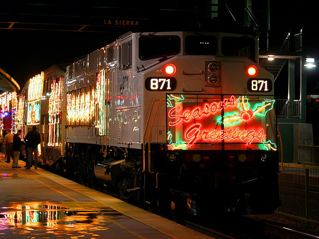 The Metrolink Holiday Toy Express pulls into Sierra Station in Riverside. Image by Chuck Coker via Flickr/CC.
