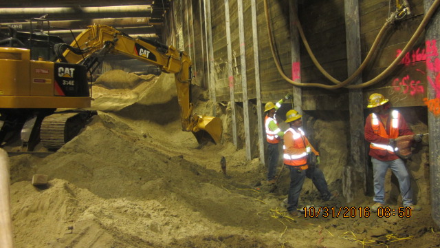 ug4-excavation-of-final-lift-to-invert