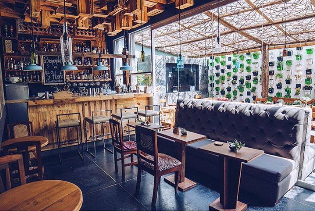 Por el Lunes, Agosto 8, 2016 / 9:36 am en Huerta Bar Coctelería Artesanal