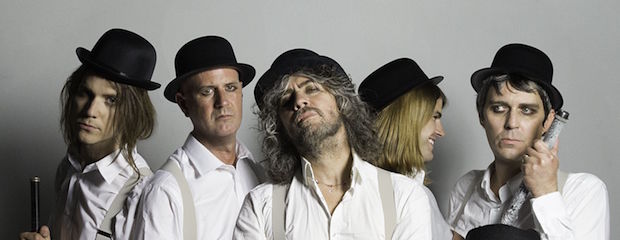 TheFlamingLips_RiotFest16-Insert