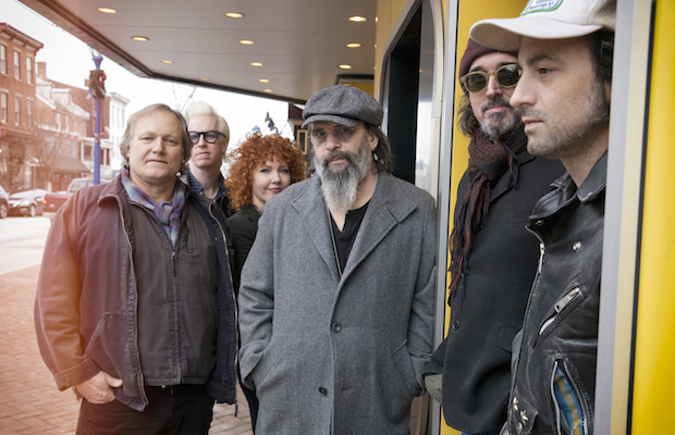 SteveEarle2019-620