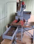 Macadamia integrifolia   - Machinery for removing the husk