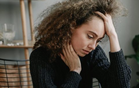 24 Signs You Have a Parasite and Natural Remedies To Get Rid of Them