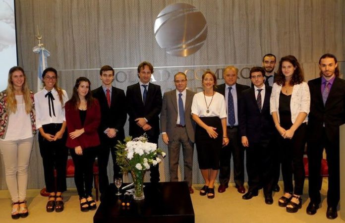 El equipo de la Bolsa de Comercio