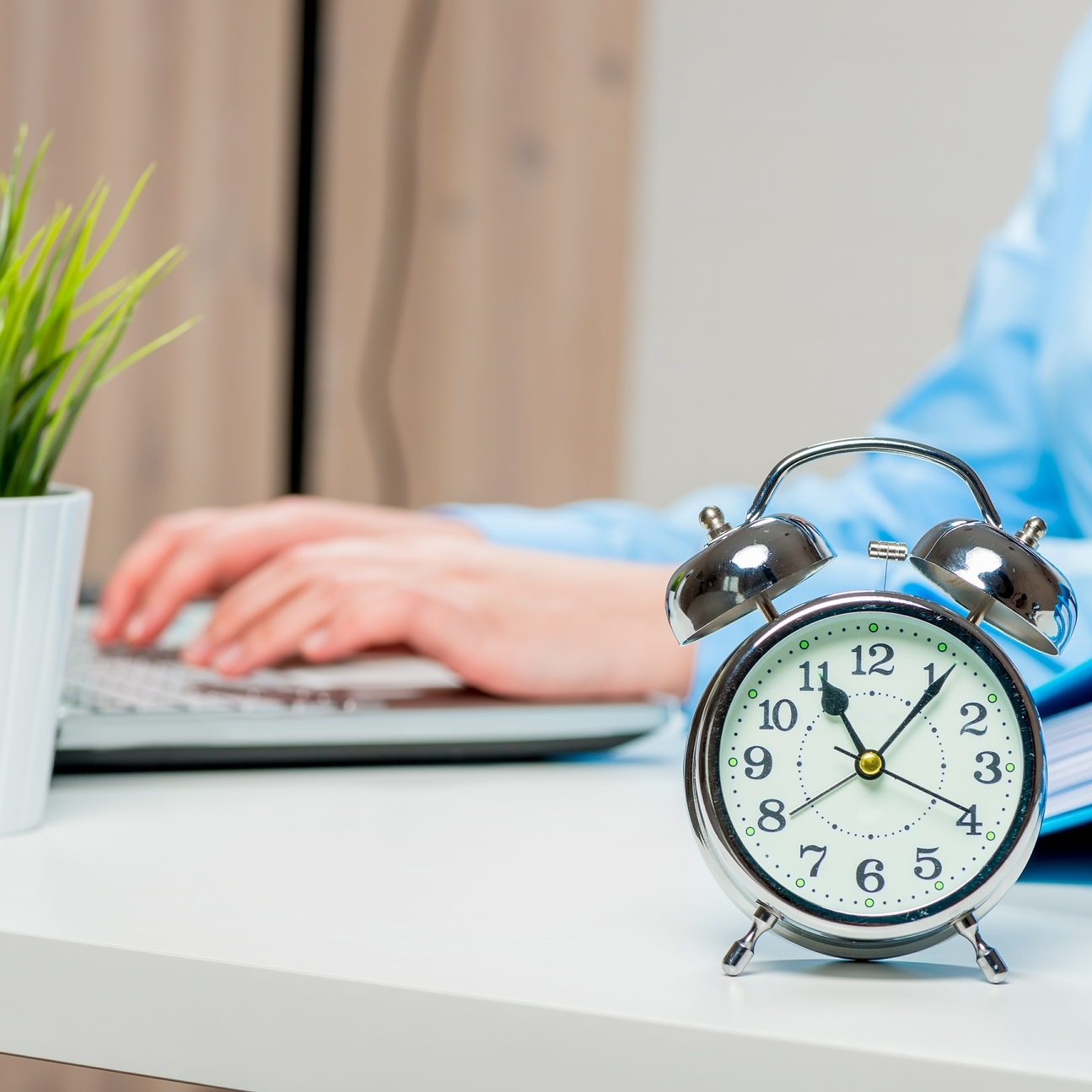 The Power of an Hour in Raising Your Dream The Power of an Hour in Raising Your Dream