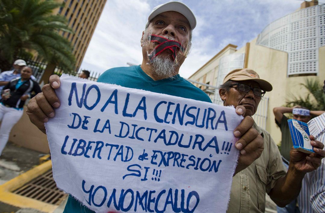 Protesta contra la censura a la libertad de expresión en Nicaragua