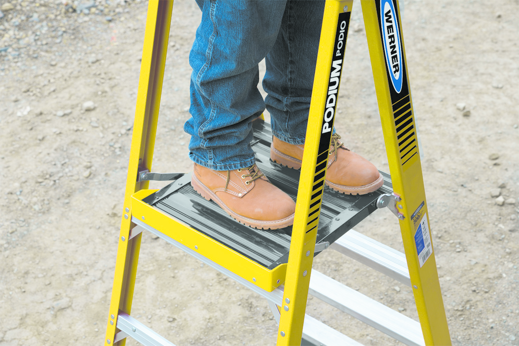 Fiberglass ladder with platform, guardrail For Residential Pros
