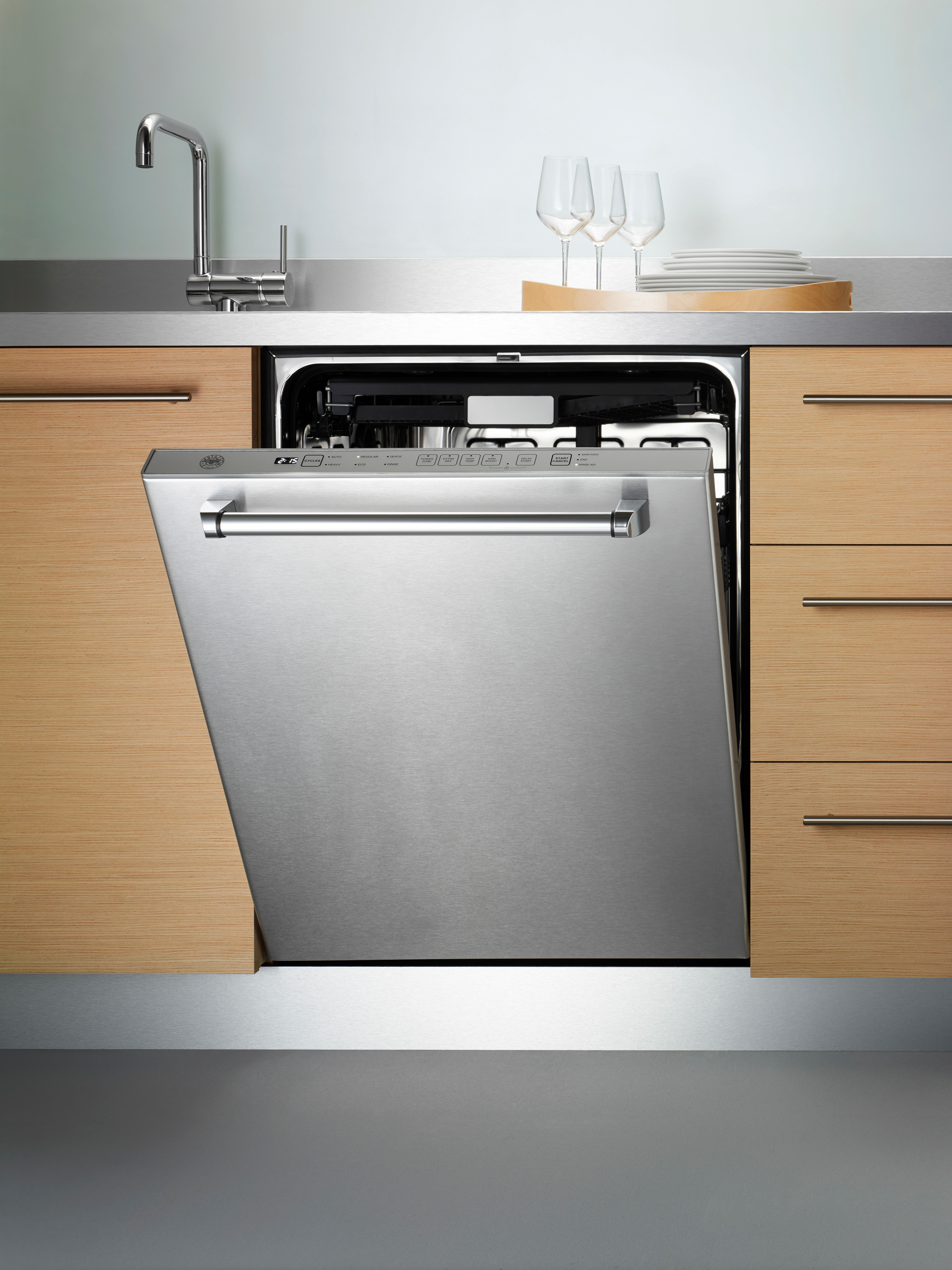 FeatureLoaded Dishwasher For Residential Pro