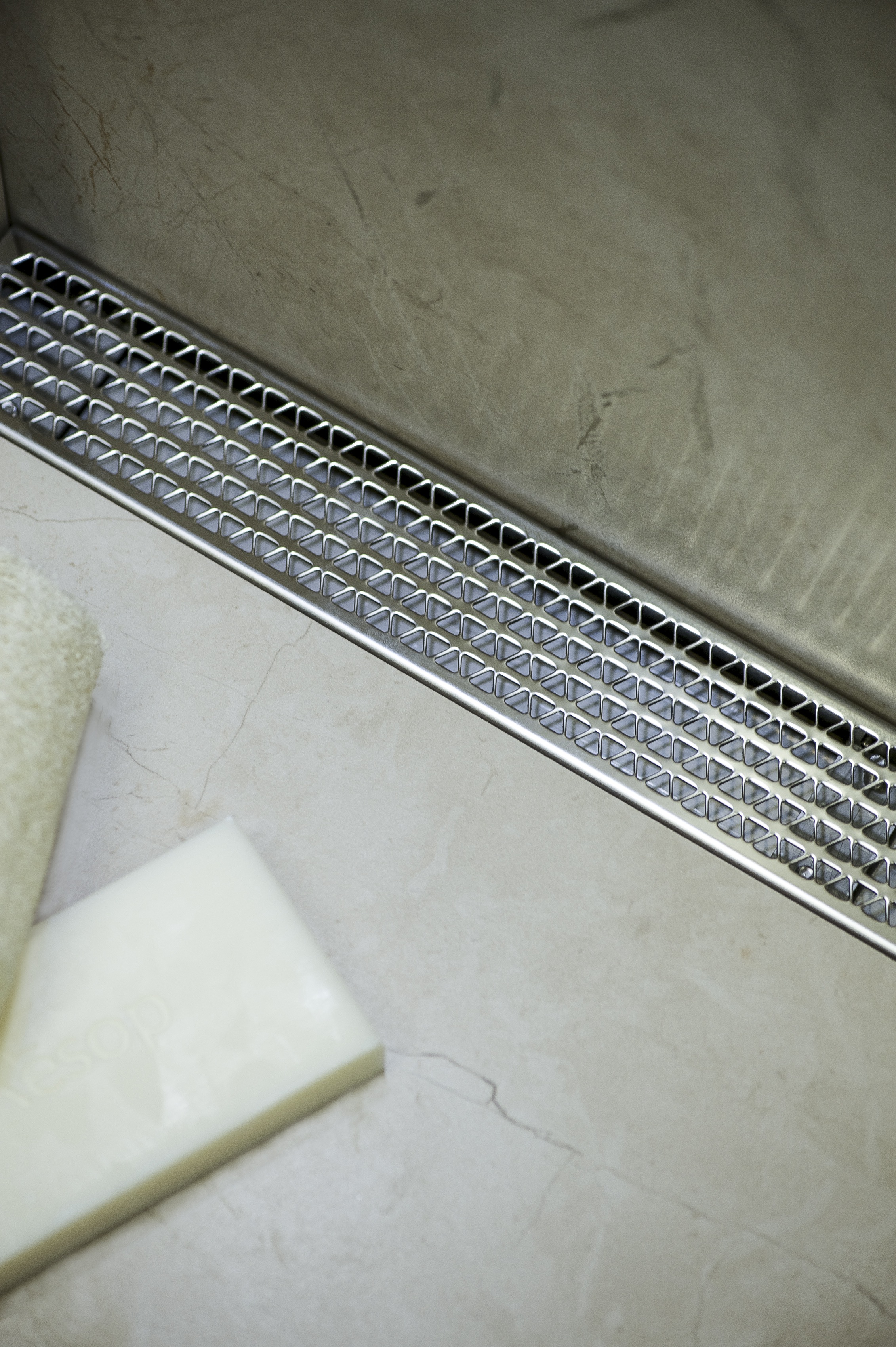 Hex Pattern Linear Shower Drain For Residential Pro