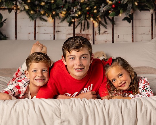 Bedtime Mini-Session 2025 | 1R6_7916.jpg