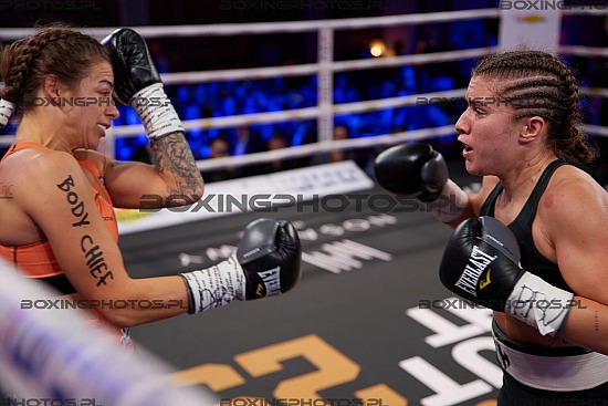 Laura Grzyb, Marian Herreria, Nosalowy Dwor, Zakopane, Poland, 2022, KnockOut Boxing Night