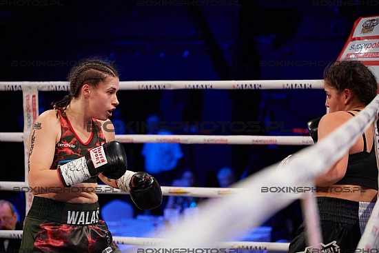 Justyna Walaś, Lili Jumali