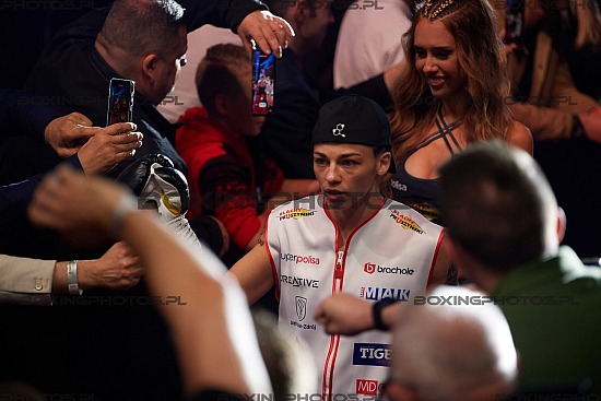 Laura Grzyb, Maria Cecchi,knockout boxing night 27, rzeszow, poland, knockout promotions, kbn 27, EBU