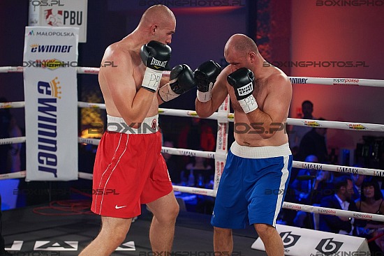 Damian Knyba, Yuri Bykhautsou