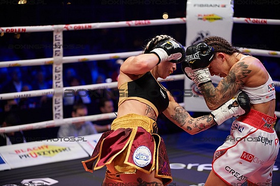 Laura Grzyb, Maria Cecchi,knockout boxing night 27, rzeszow, poland, knockout promotions, kbn 27, EBU