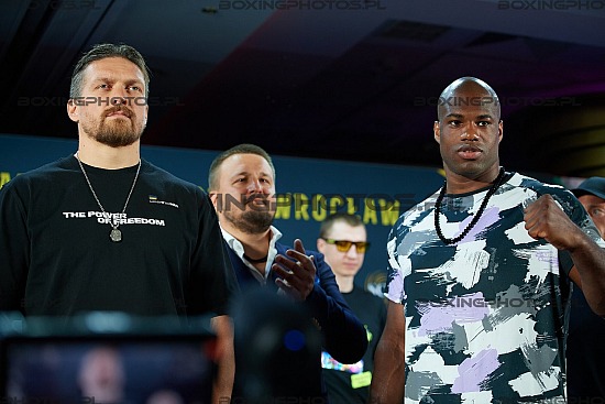 Alexander Krassyuk, Oleksandr Usyk, Daniel Dubois, 2023, Warsaw, Poland, face off, face to face