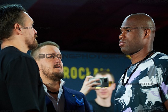 Alexander Krassyuk, Oleksandr Usyk, Daniel Dubois, 2023, Warsaw, Poland, face off, face to face