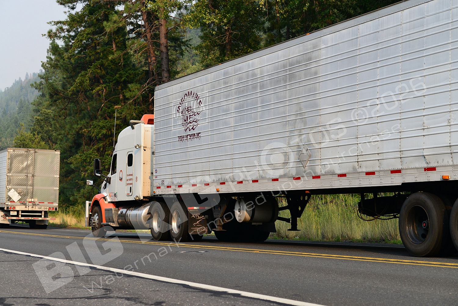 246b373, BBF, Dry Van, Mercedes-Benz, Sammons Trucking