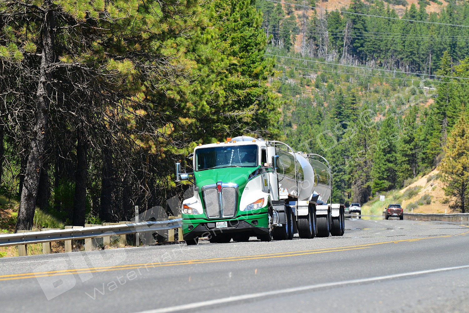 371, BBB, Kenworth, Tanker, rp02296