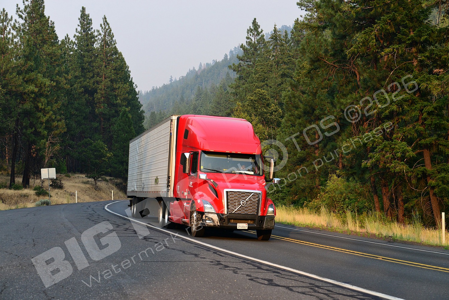 5302, 5502, BBF, Dry Van, Reefer, VN, Volvo, red, white, zp68869