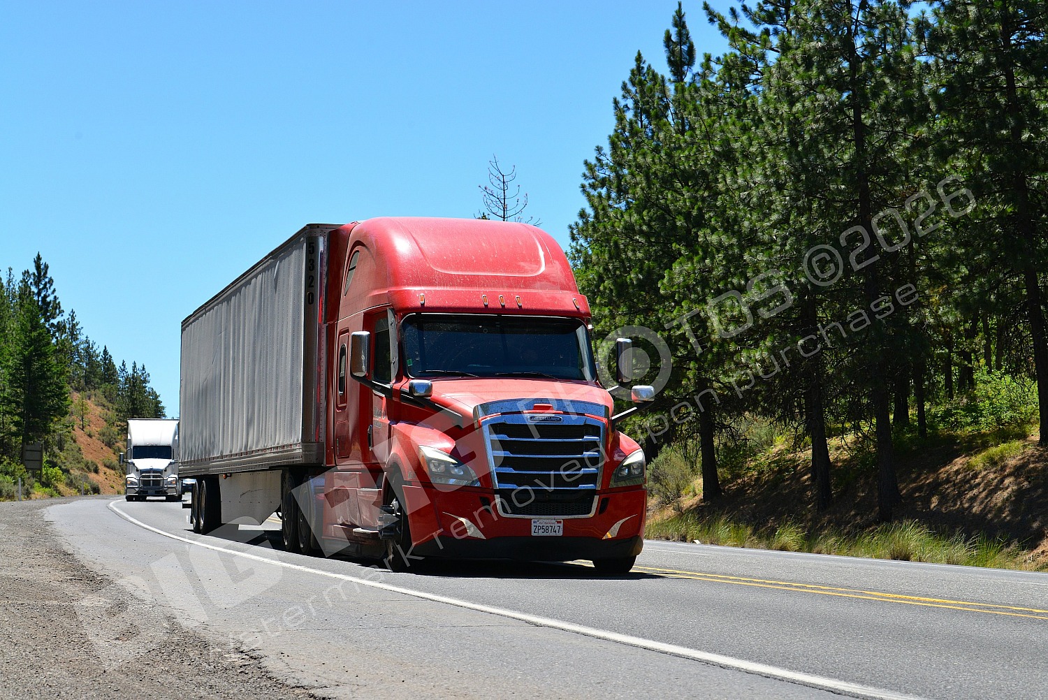 2127, BBB, Dry Van, Freightliner Trucks, zp58747